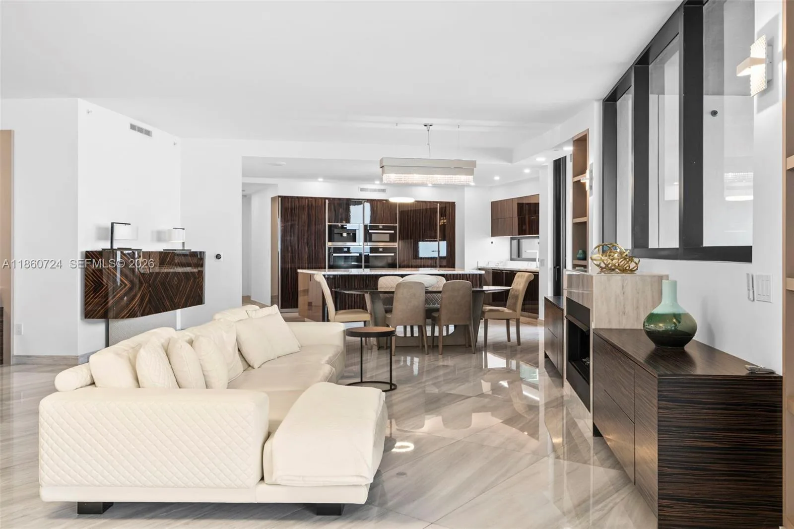 18555 Collins Ave # 2105, Sunny Isles Beach, FL 33160 photo 6
