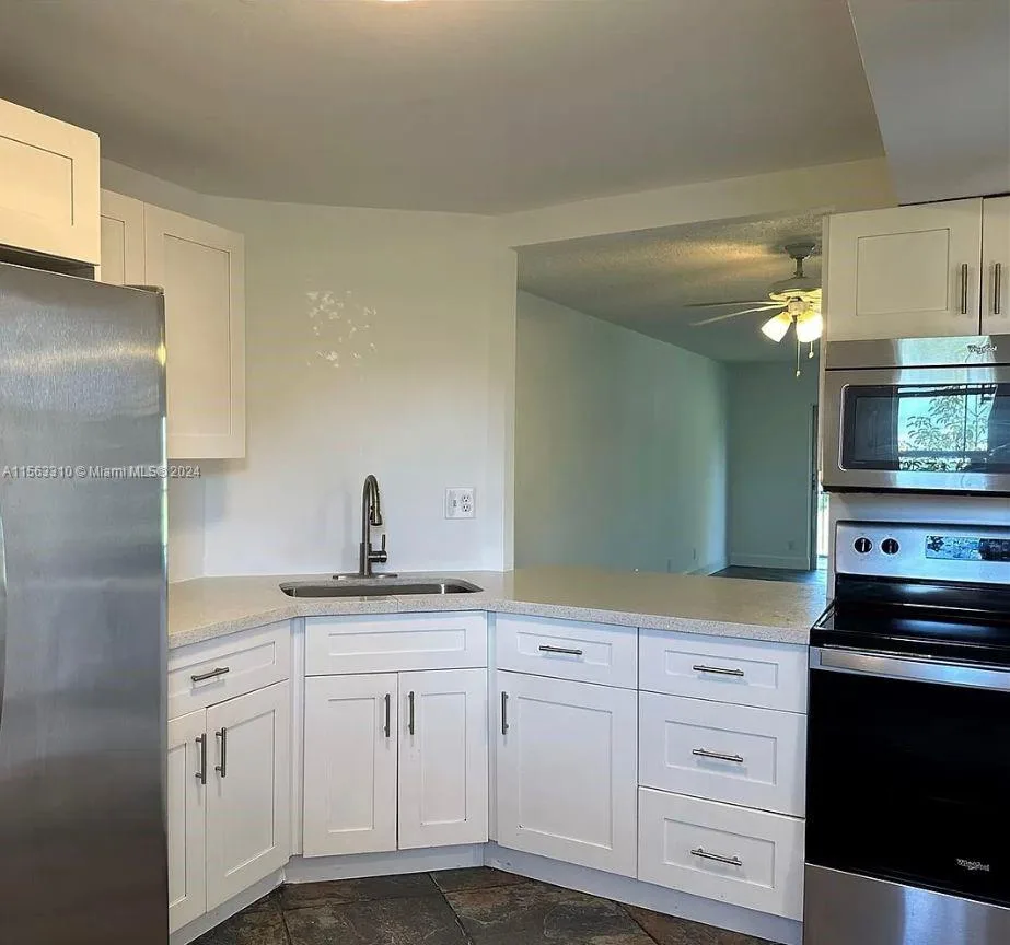 6201 N Falls Cir Dr # 304, Lauderhill, FL 33319 photo 2