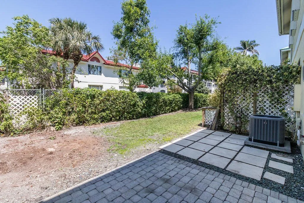 117 Barefoot Cove, Hypoluxo, FL 33462 photo 11