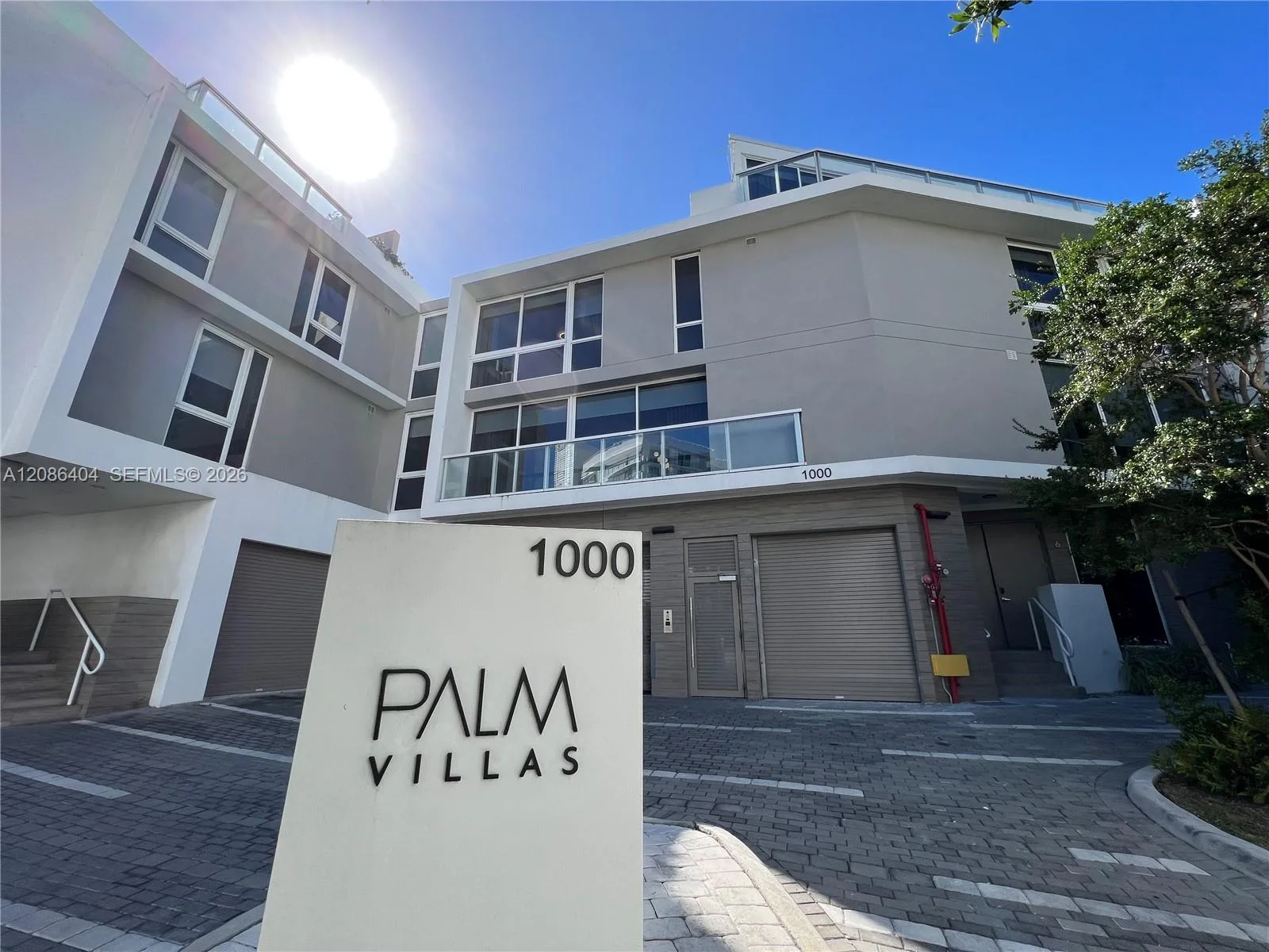 1000 99 # 6, Bay Harbor Islands, FL 33154