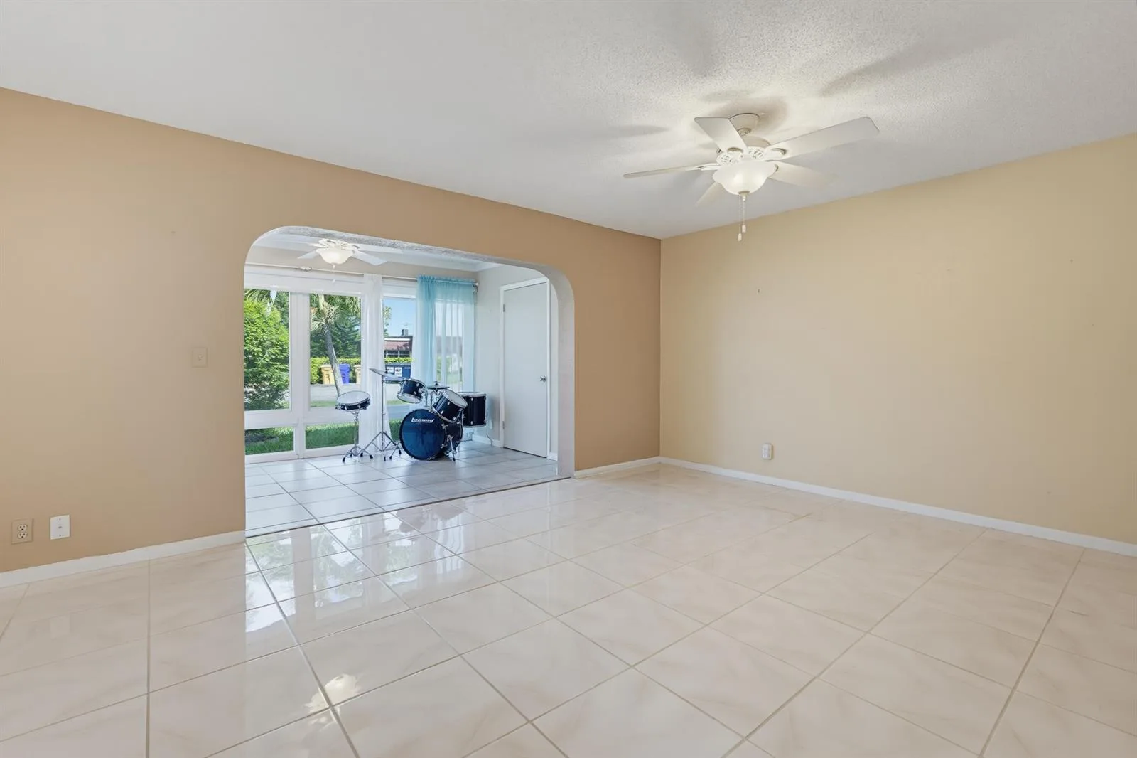 676 Laconia Circle # B, Lake Worth, FL 33467 photo 10