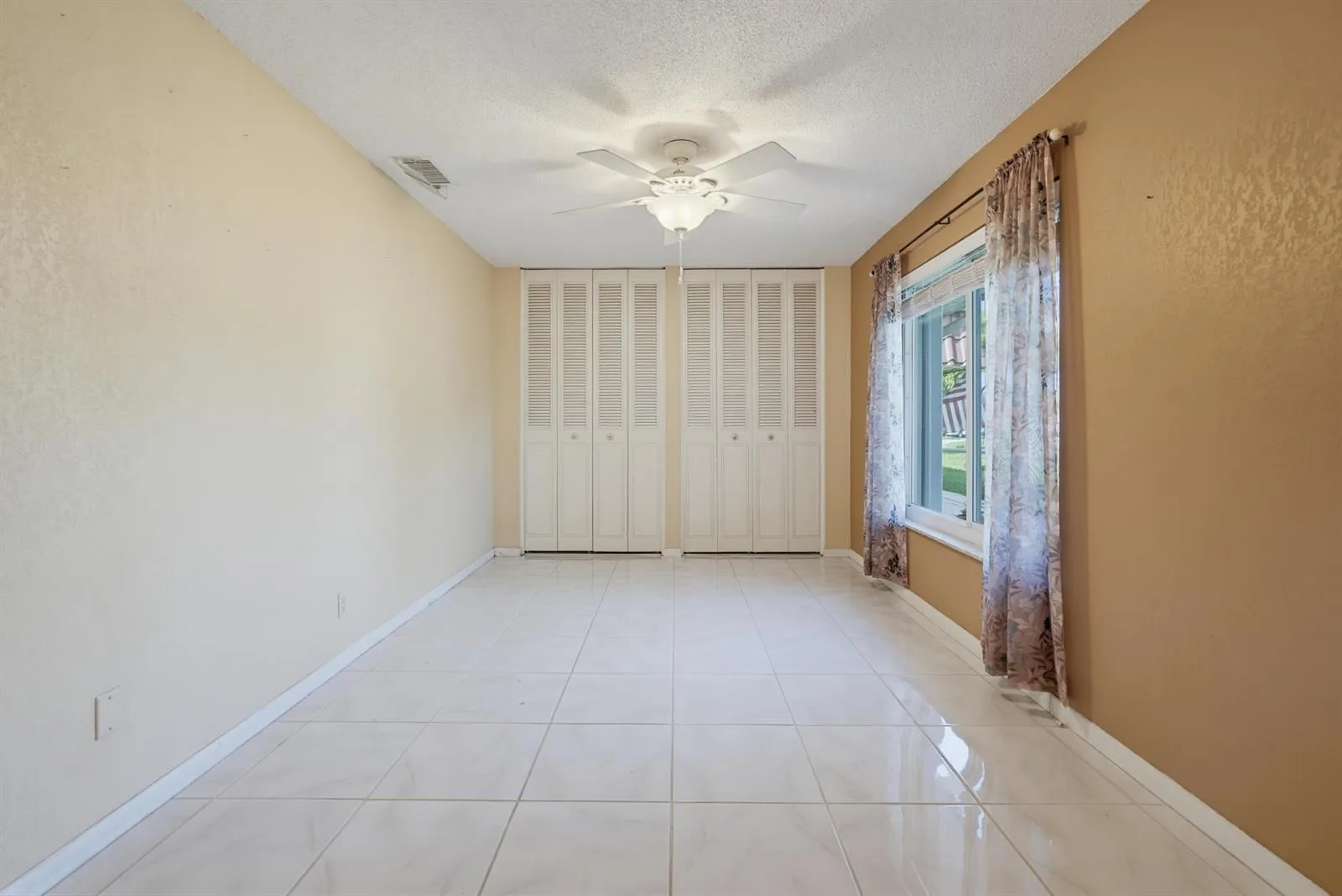 676 Laconia Circle # B, Lake Worth, FL 33467 photo 11