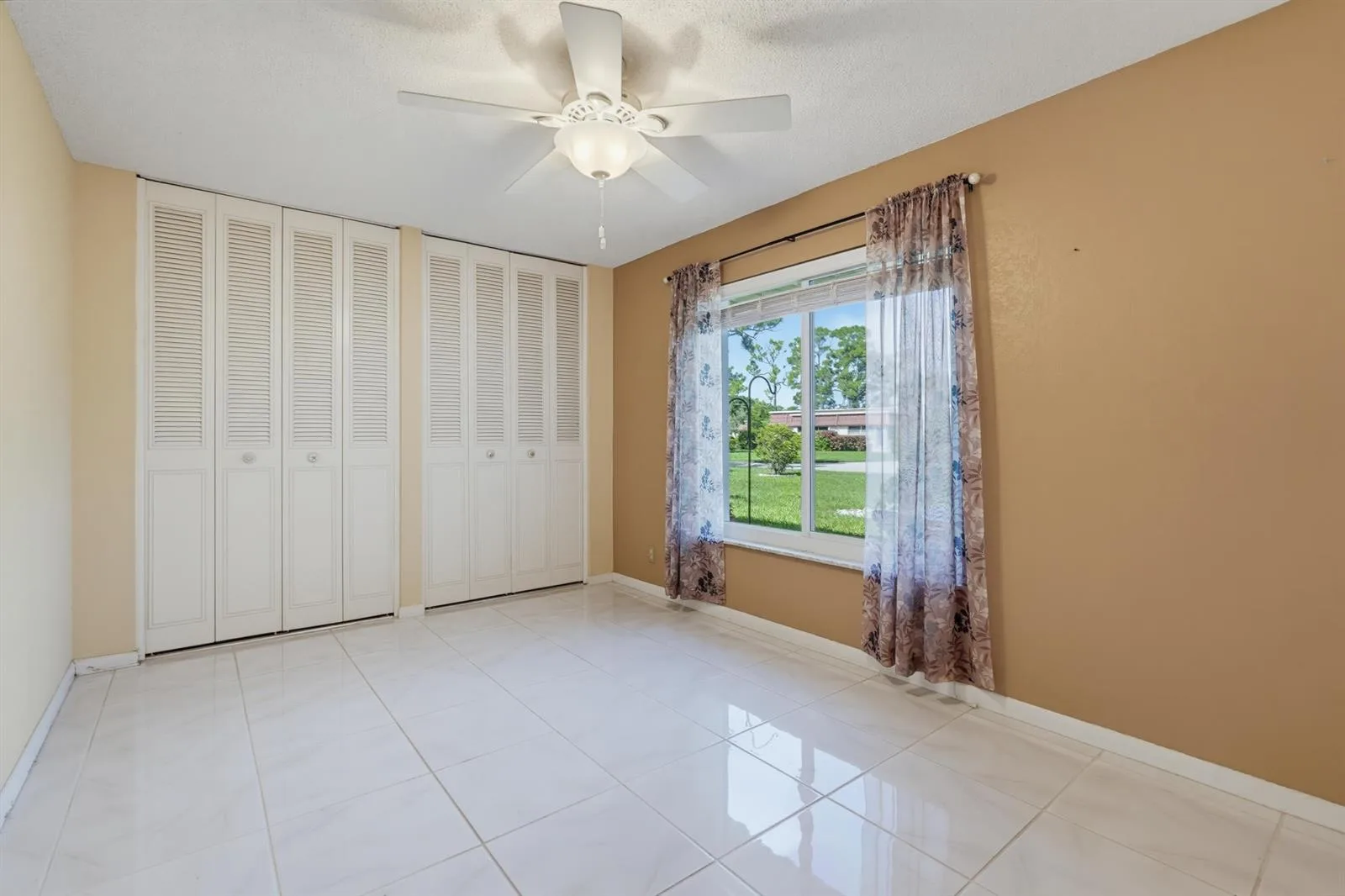 676 Laconia Circle # B, Lake Worth, FL 33467 photo 12
