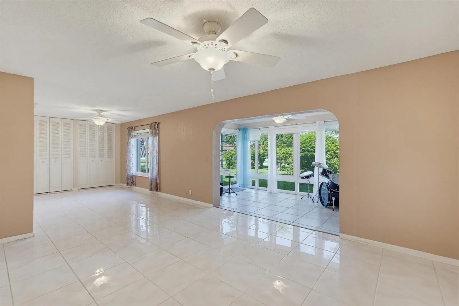 676 Laconia Circle # B, Lake Worth, FL 33467 photo 7