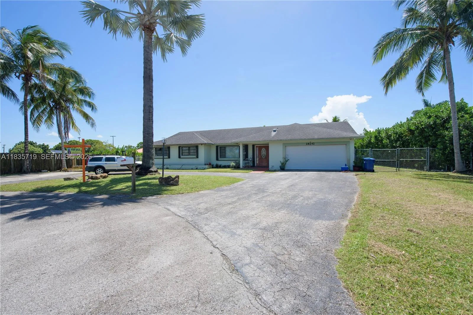 28242 SW 163rd Ct, Homestead, FL 33033 photo 2