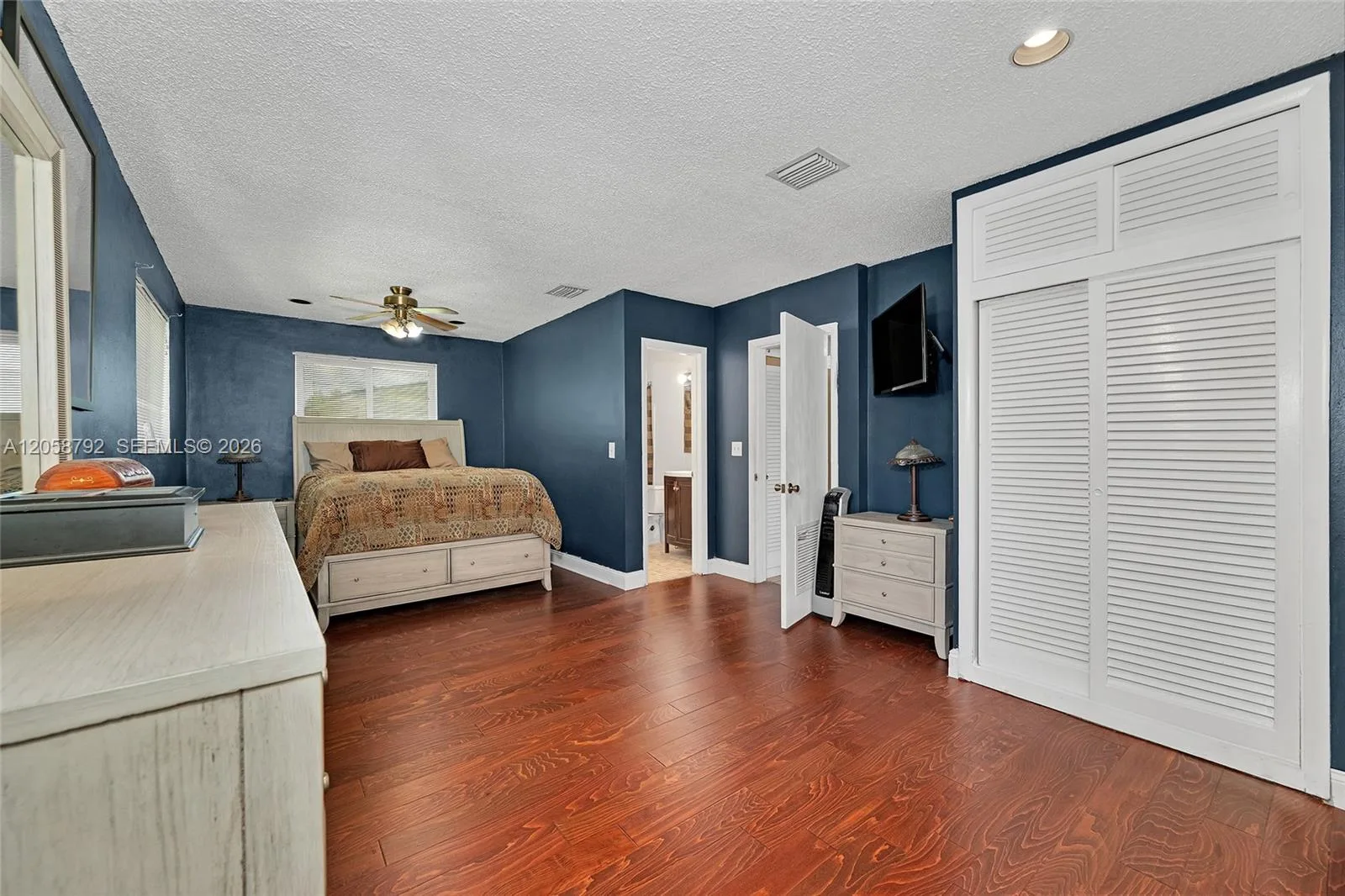 220 SW 65th Ave, Pembroke Pines, FL 33023 photo 12