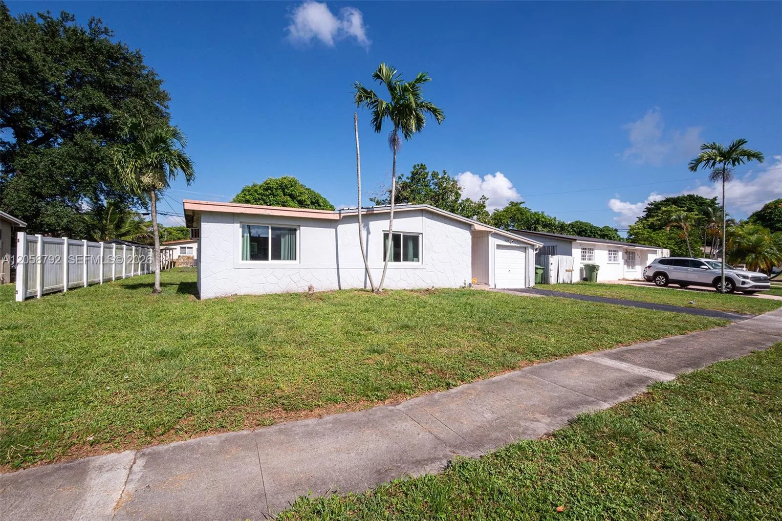 220 SW 65th Ave, Pembroke Pines, FL 33023 photo 3