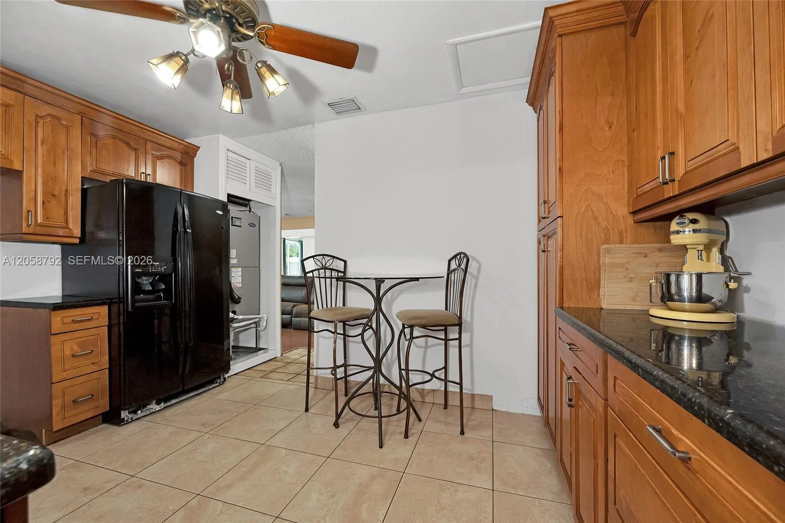 220 SW 65th Ave, Pembroke Pines, FL 33023 photo 8