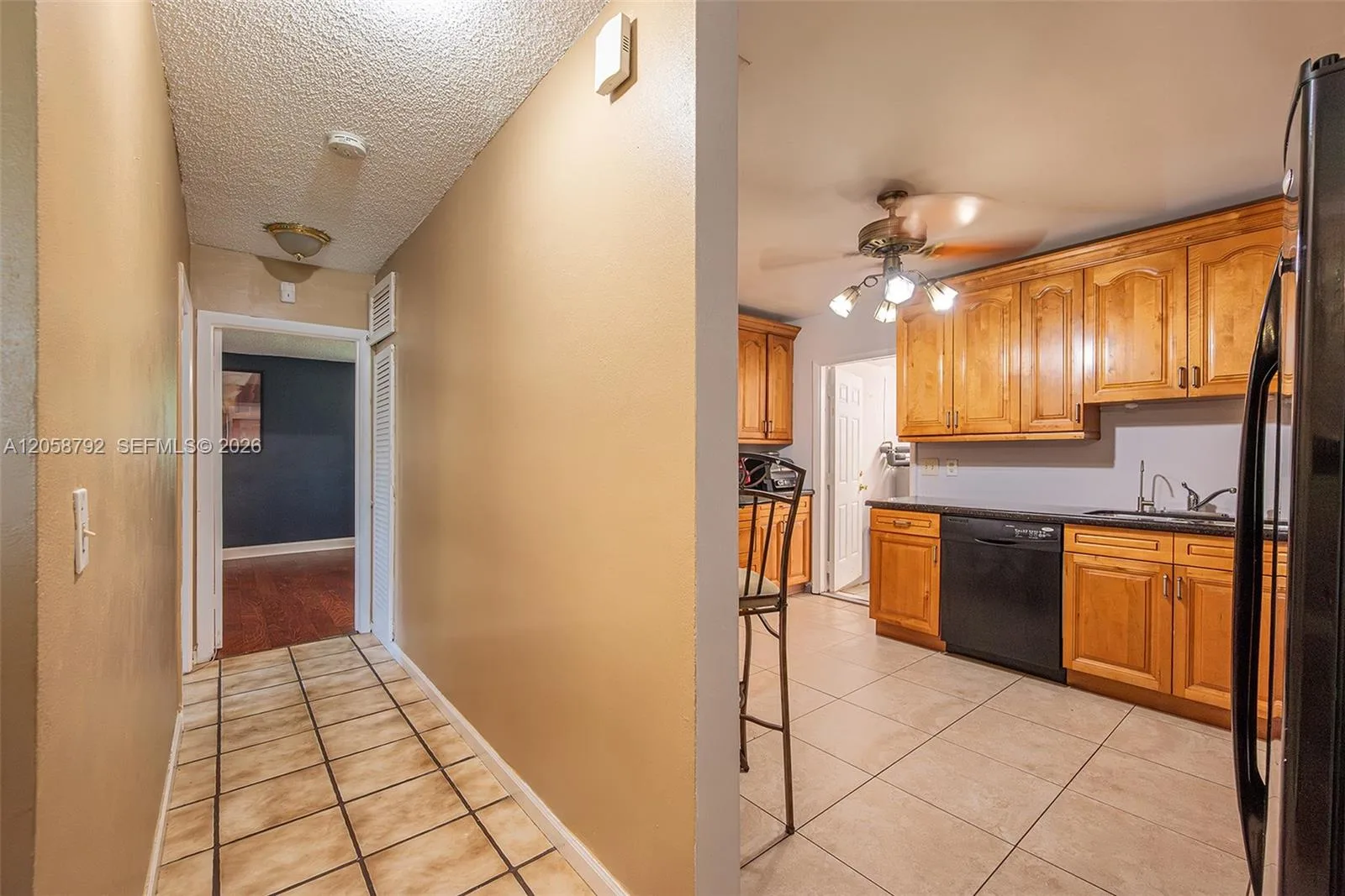 220 SW 65th Ave, Pembroke Pines, FL 33023 photo 9
