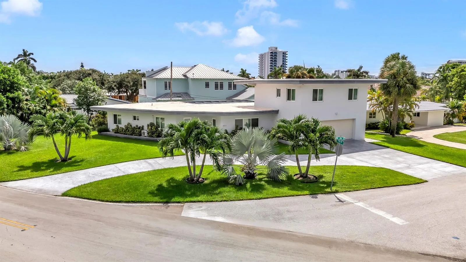 2812 NE 27th Street, Lighthouse Point, FL 33064 photo 2