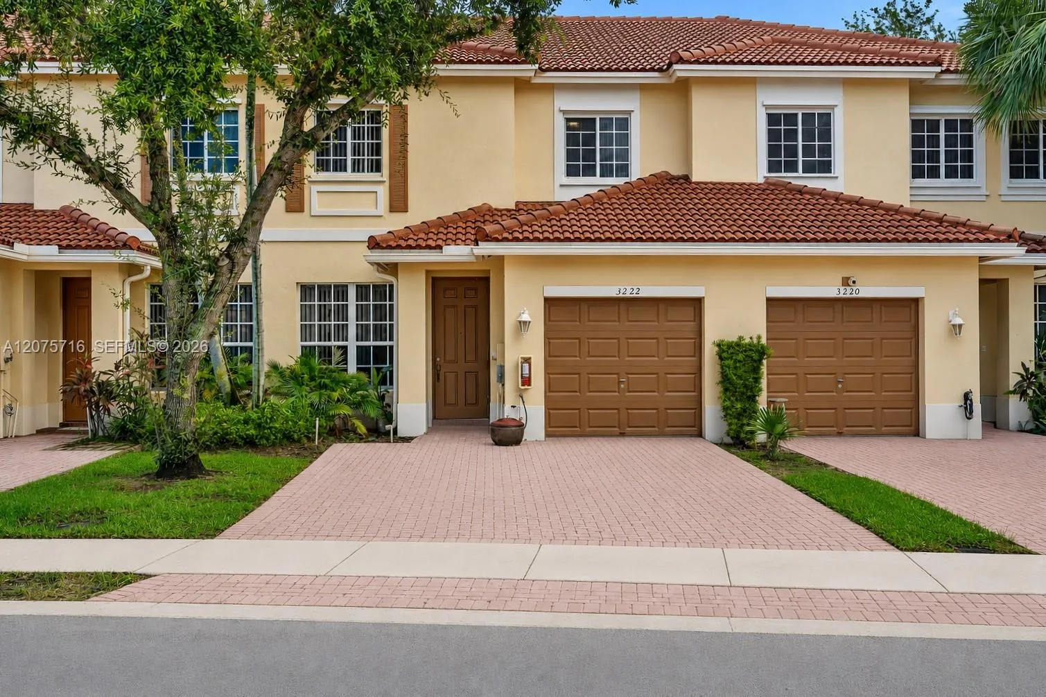 3222 NW 31st Ter, Oakland Park, FL 33309