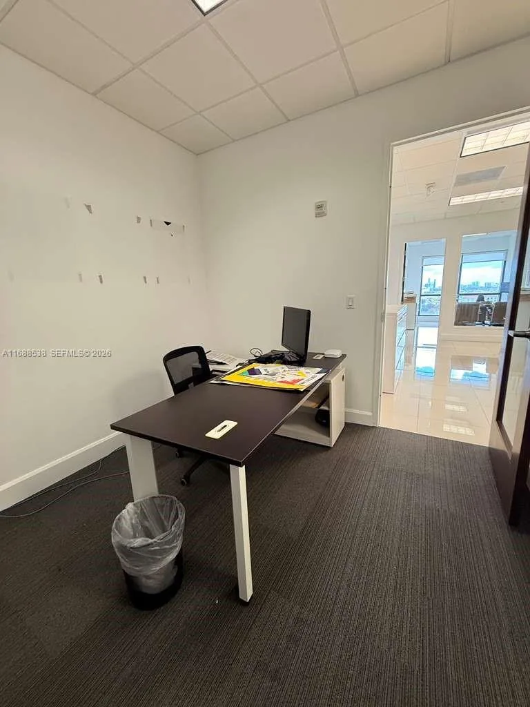 2020 Ponce De Leon Blvd # 1101- shared law firm spc, Coral Gables, FL 33134 photo 8