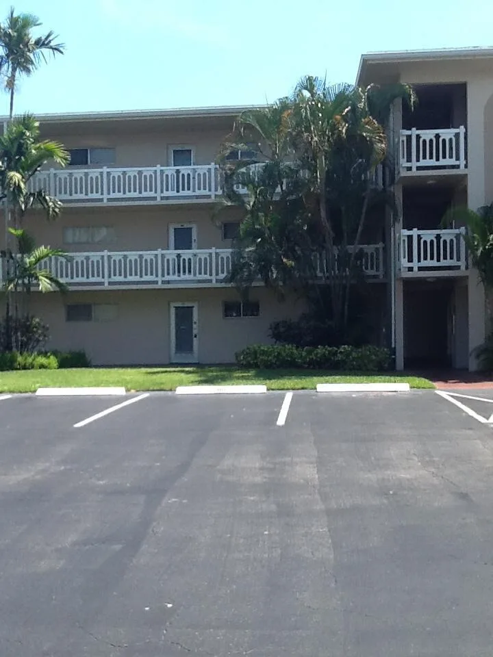2724 S Garden Dr # 306, Lake Worth, FL 33461