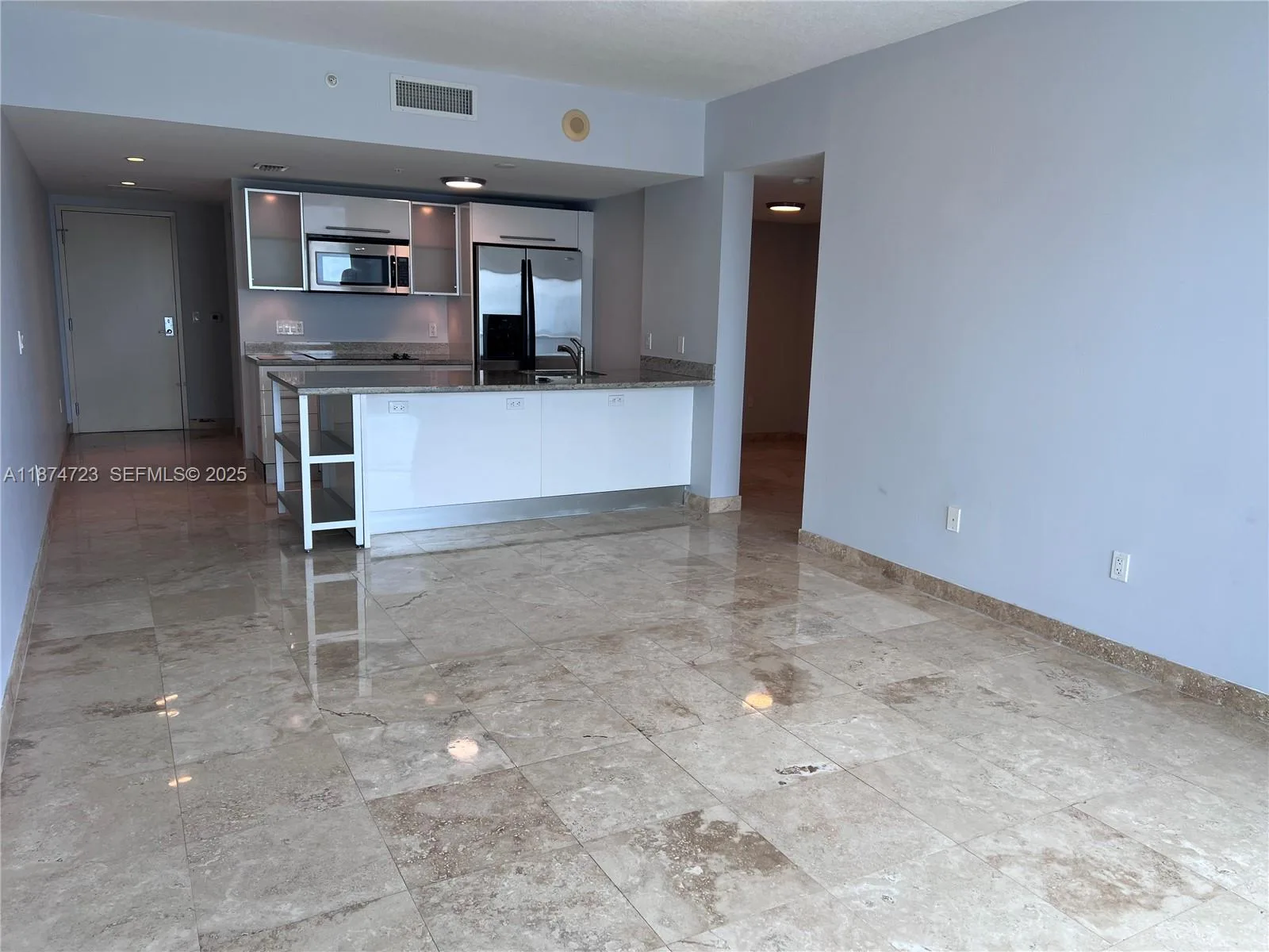 185 SW 7th St # 4204, Miami, FL 33130