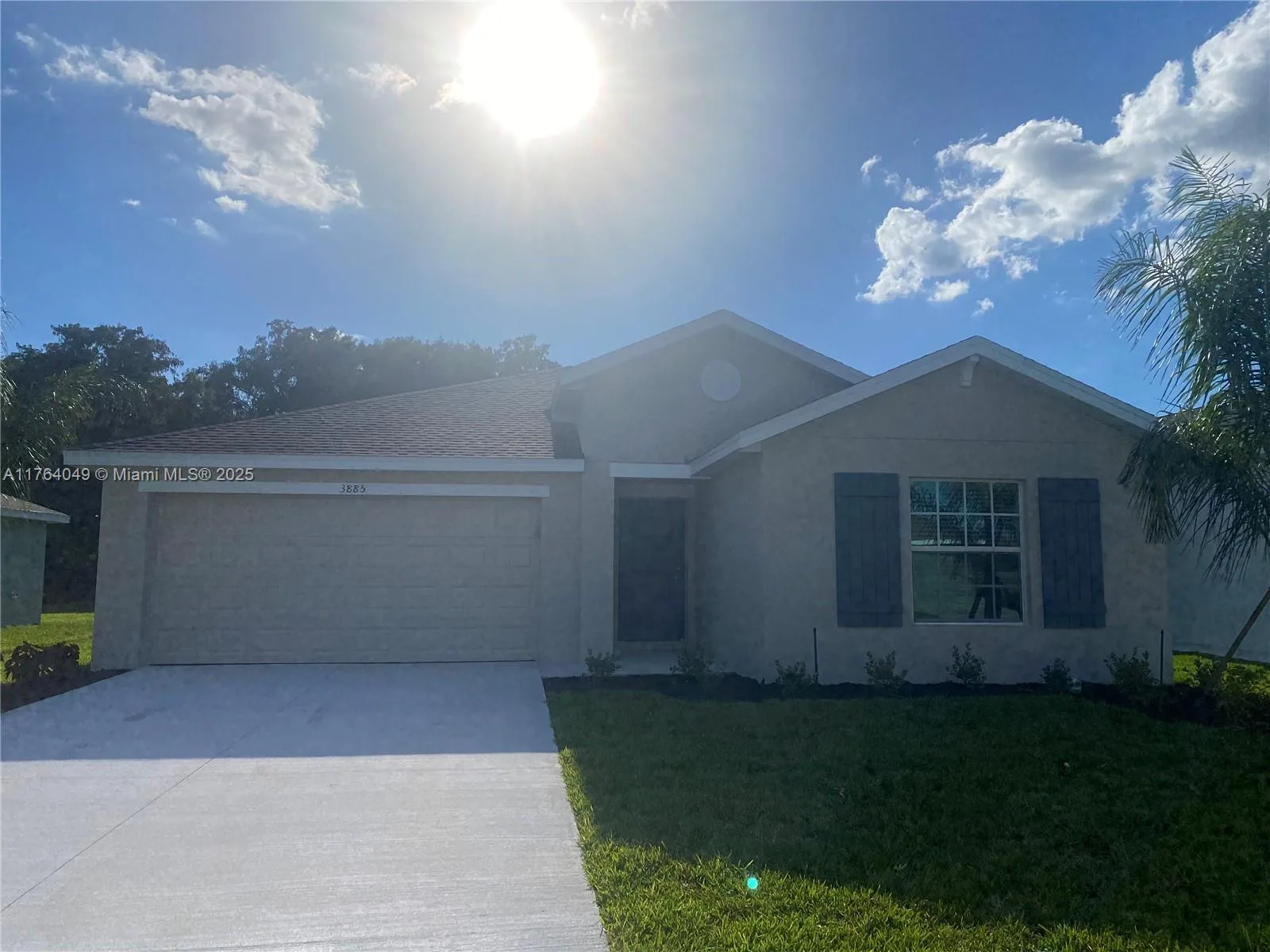 3885 treasure oak way # 10, Fort Myers, FL 33905