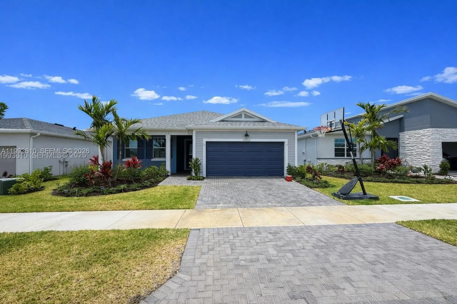 10503 SW Orana Dr, Port St. Lucie, FL 34987 photo 2