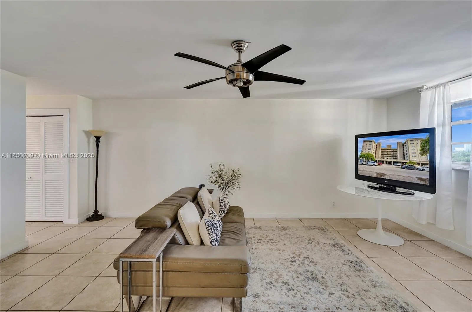 1811 Jefferson St # 606, Hollywood, FL 33020 photo 5