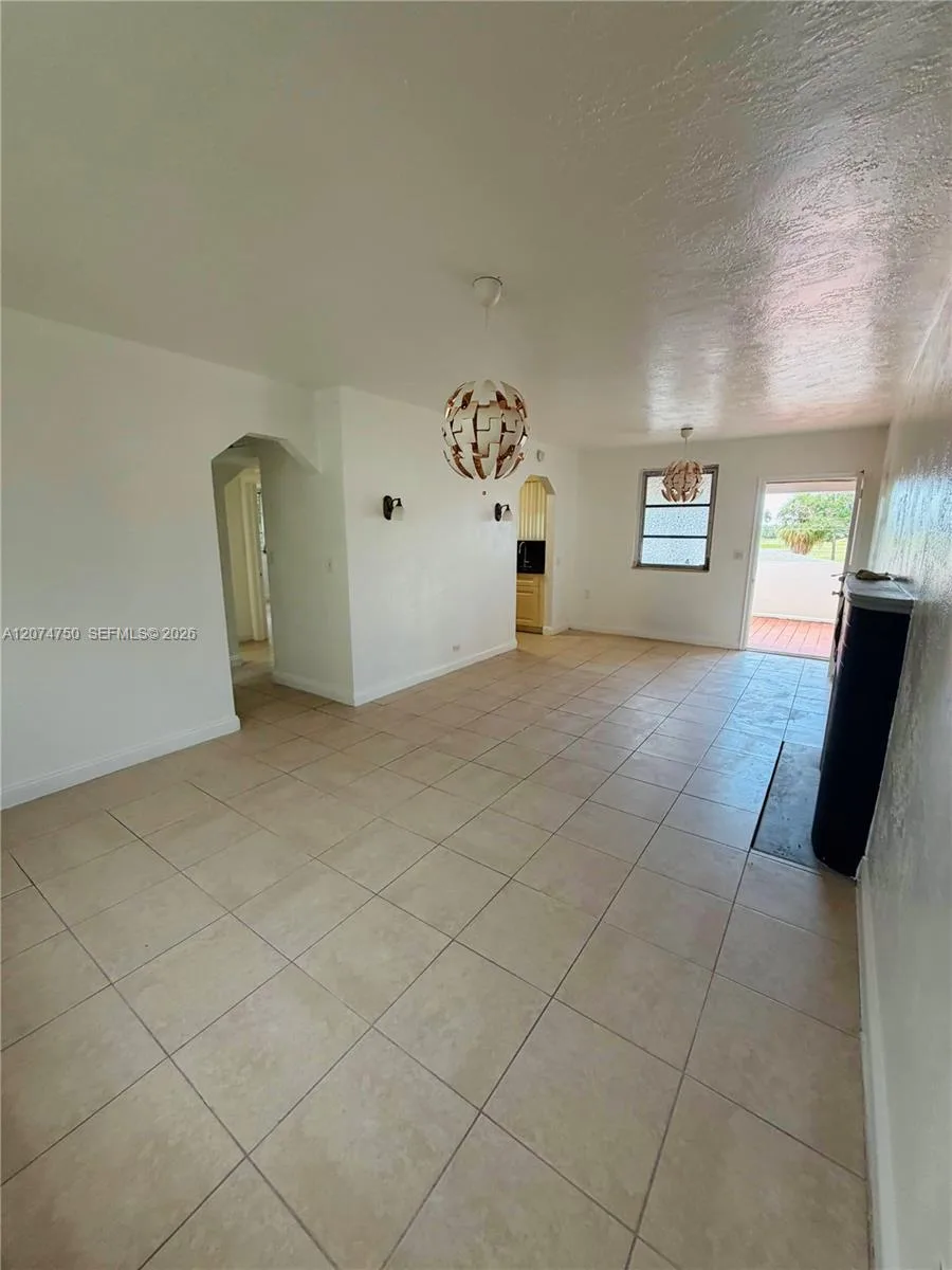 756 N 17th Ave # 15, Hollywood, FL 33020 photo 4