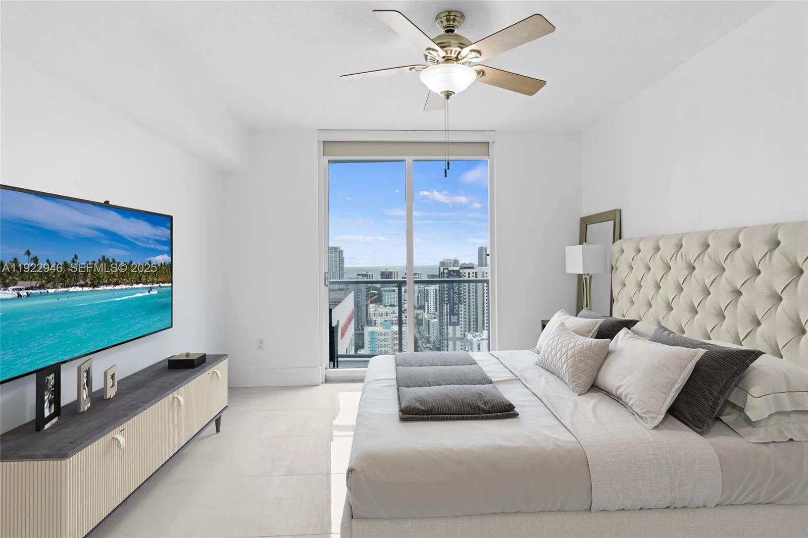 185 SW 7th St # 3314, Miami, FL 33130 photo 11
