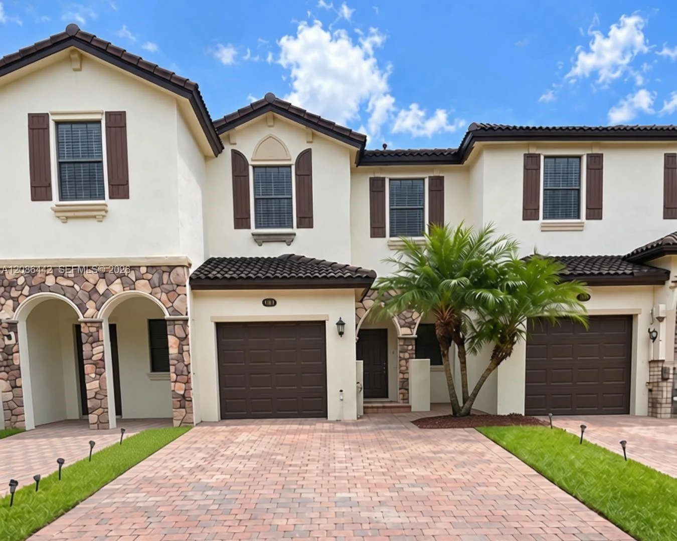 353 NE 37th Pl, Homestead, FL 33033