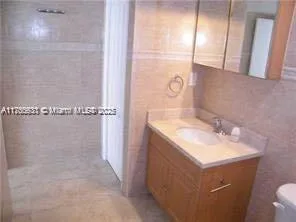 5005 Collins Ave # 1422, Miami Beach, FL 33140 photo 13