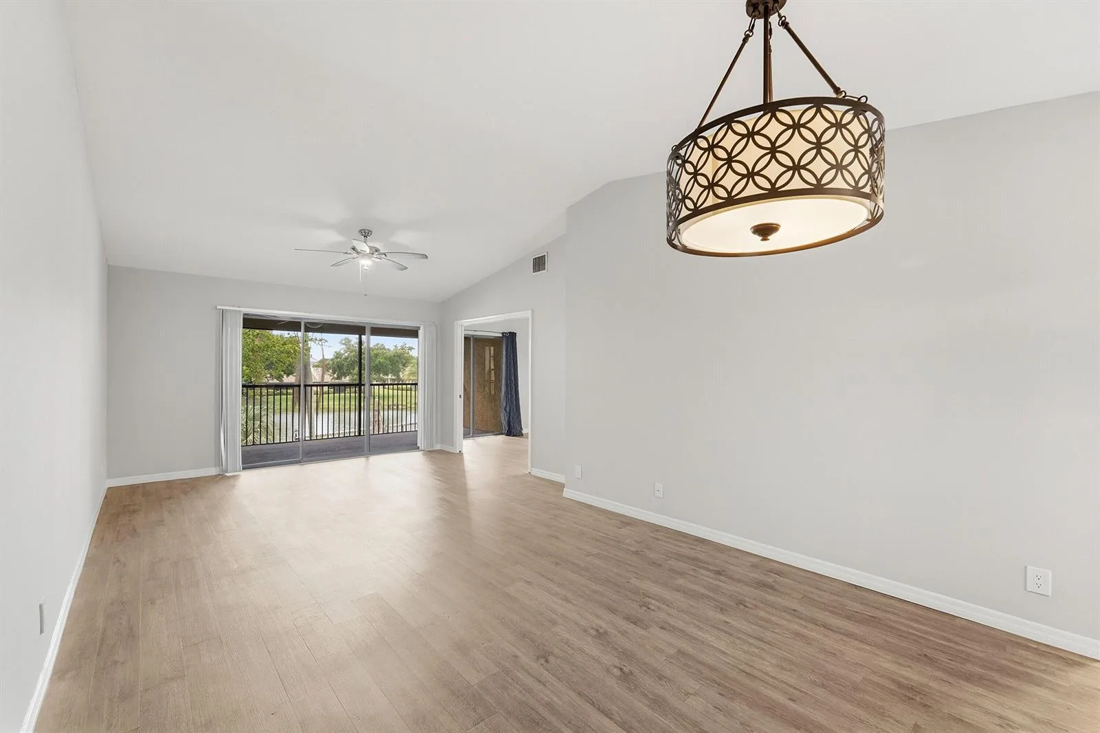 1033 BANKS Road # 203, Margate, FL 33063 photo 8
