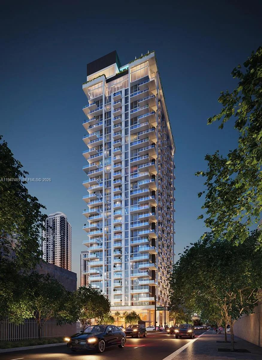11 NE 6 ST # 814, Miami, FL 33132 photo 2