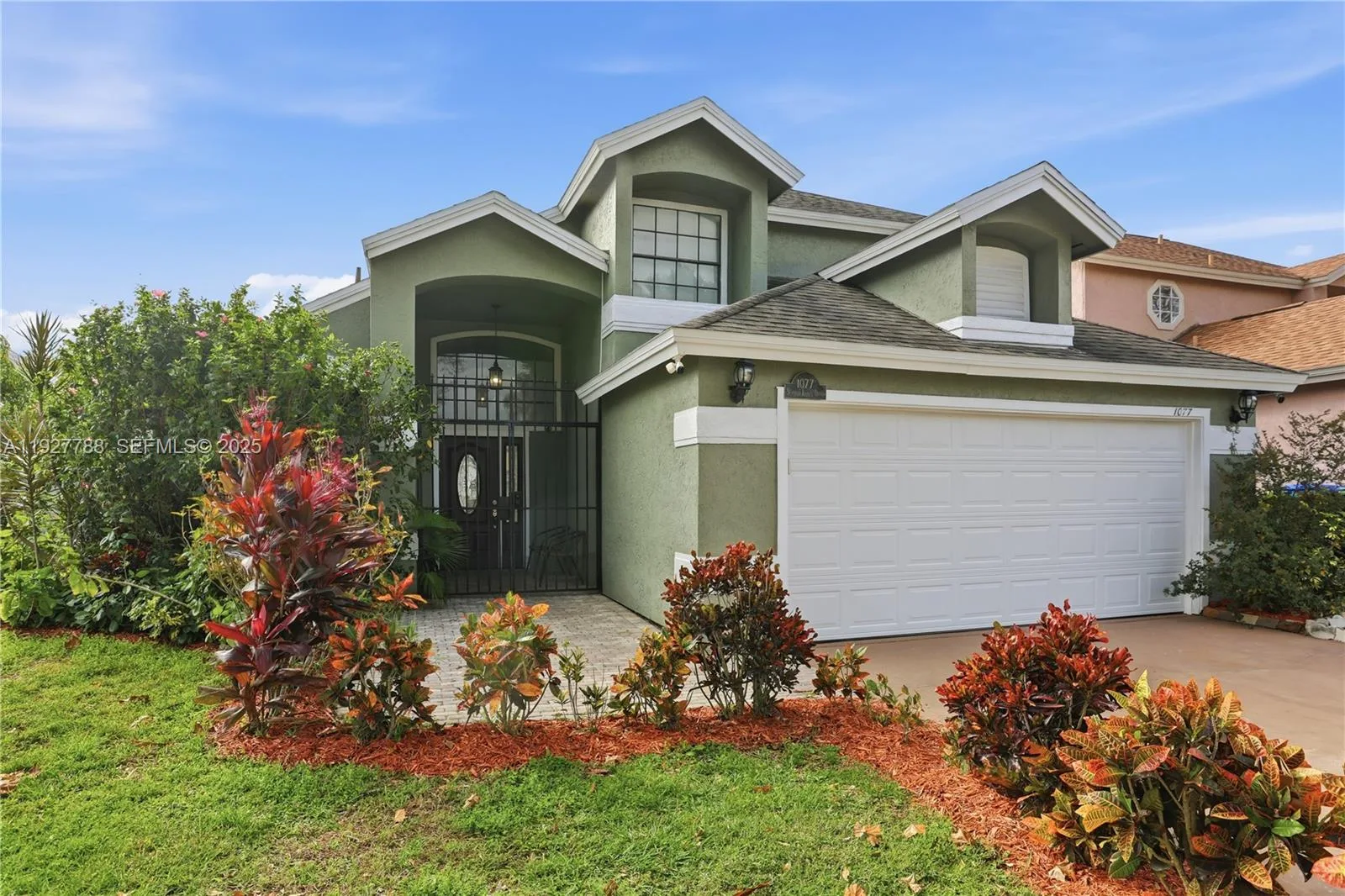 1077 Summer Lakes Dr, Orlando, FL 32835