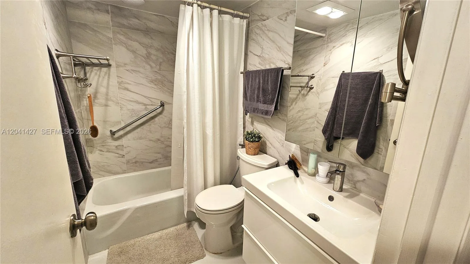 1980 S Ocean Dr # 6B, Hallandale Beach, FL 33009 photo 10