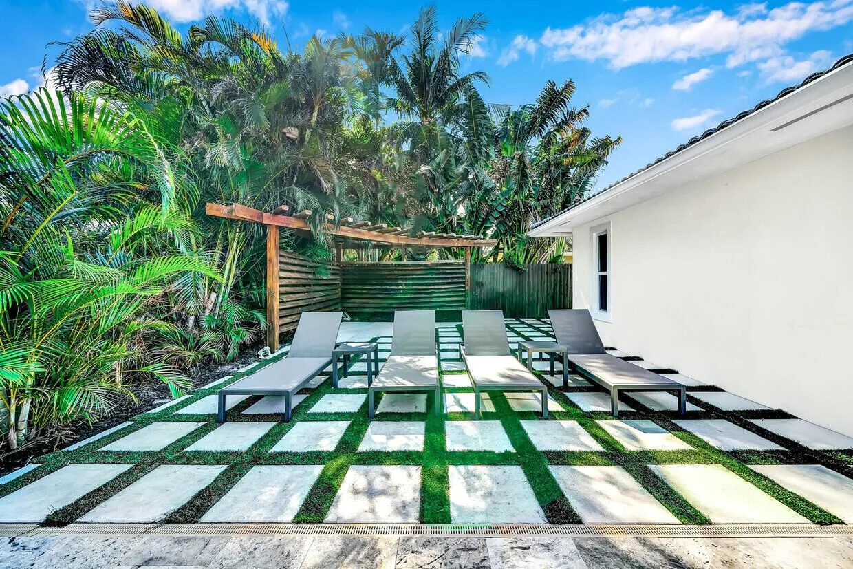 864 Appleby Street, Boca Raton, FL 33487 photo 4