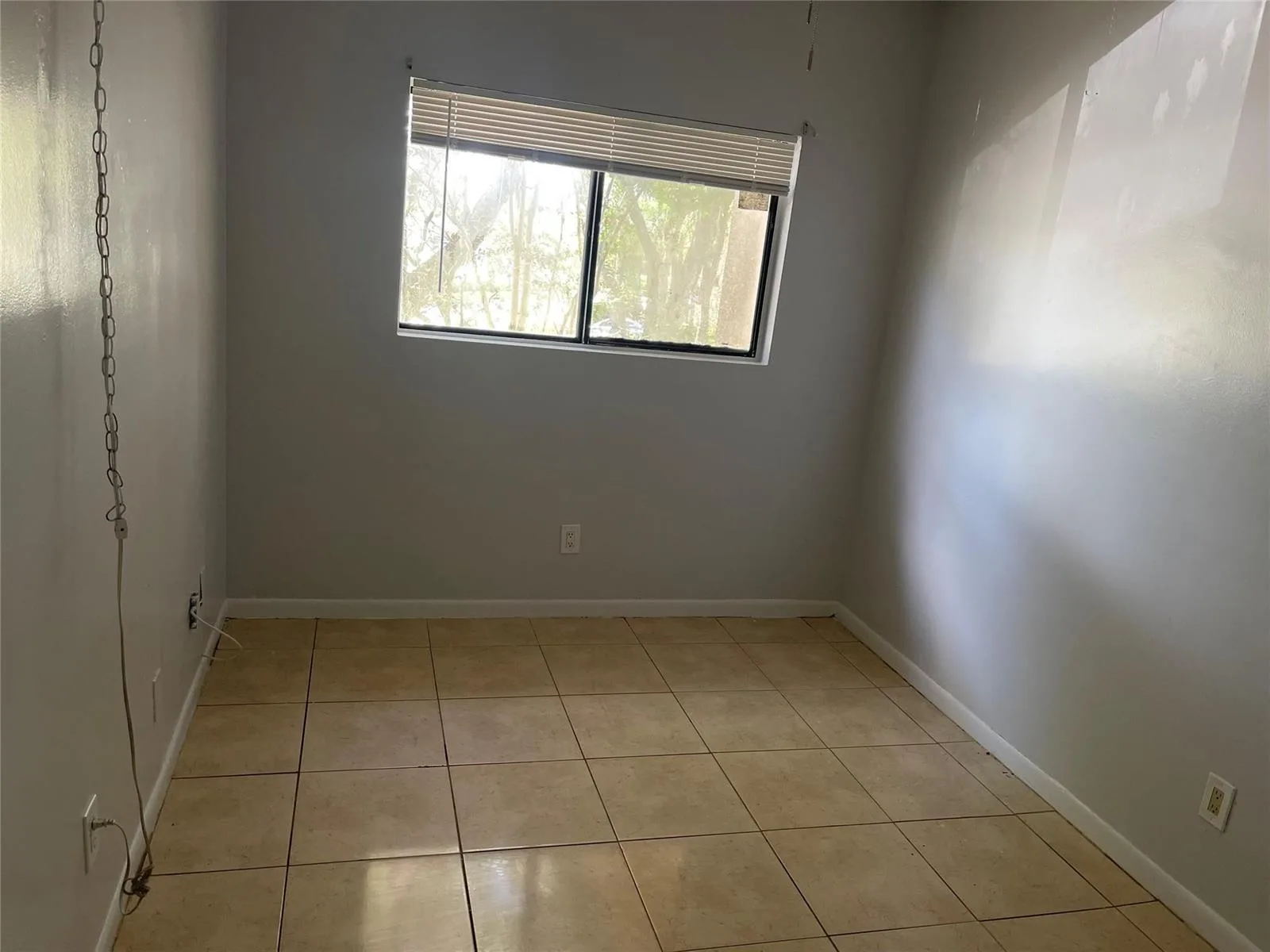 8843 SPRINGTREE LAKES Drive, Sunrise, FL 33351 photo 10