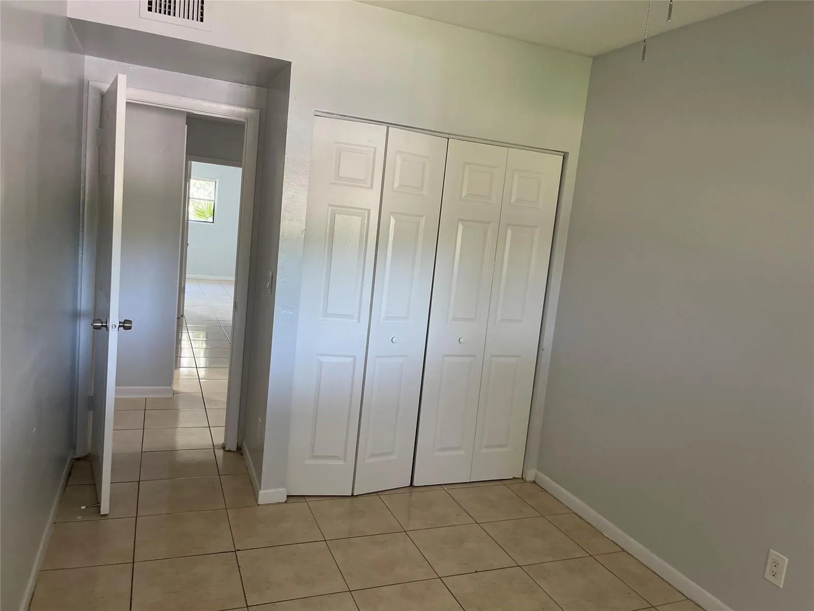 8843 SPRINGTREE LAKES Drive, Sunrise, FL 33351 photo 11