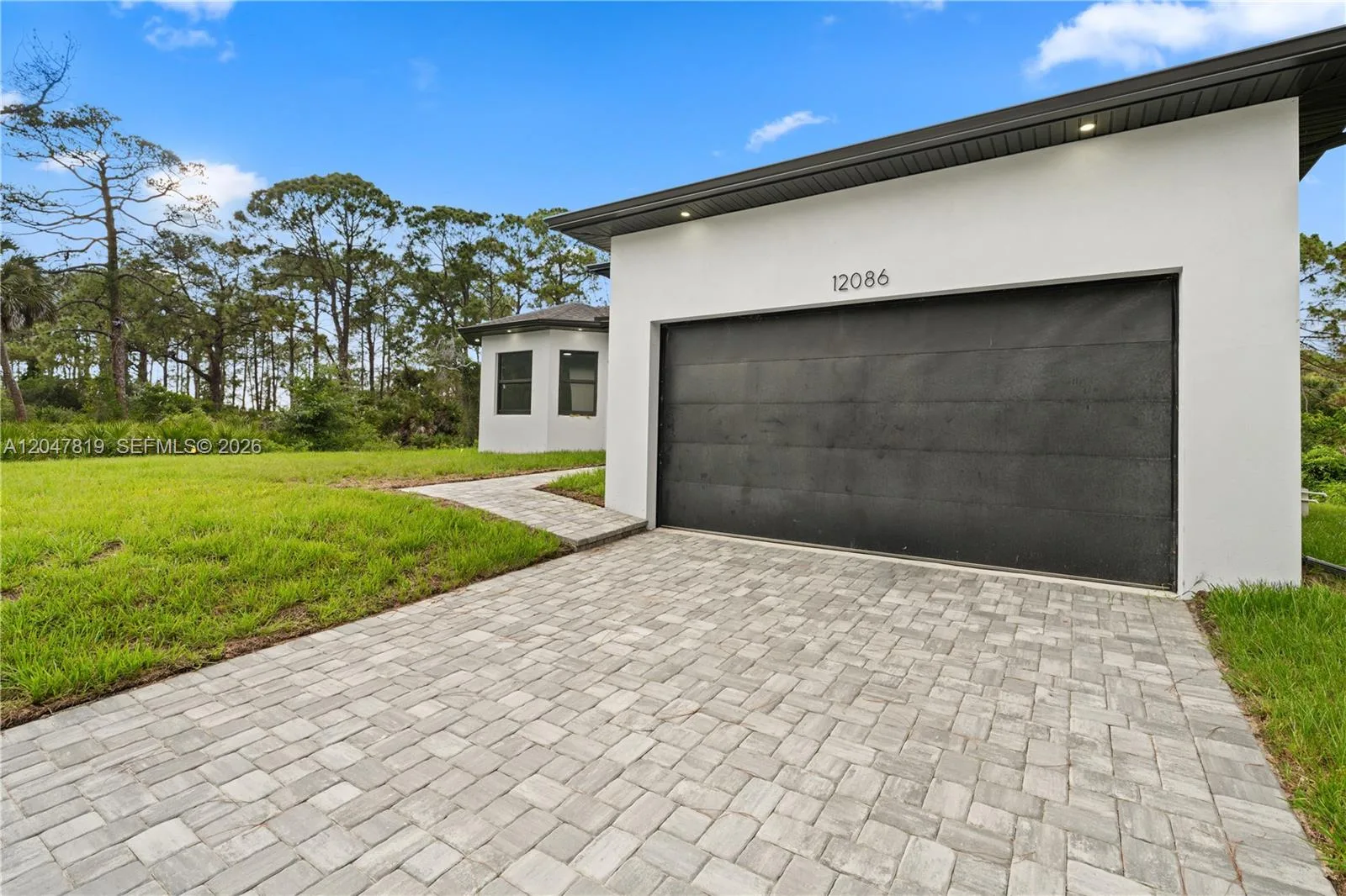 12086 Chamberlain Blvd, Port Charlotte, FL 33953 photo 4