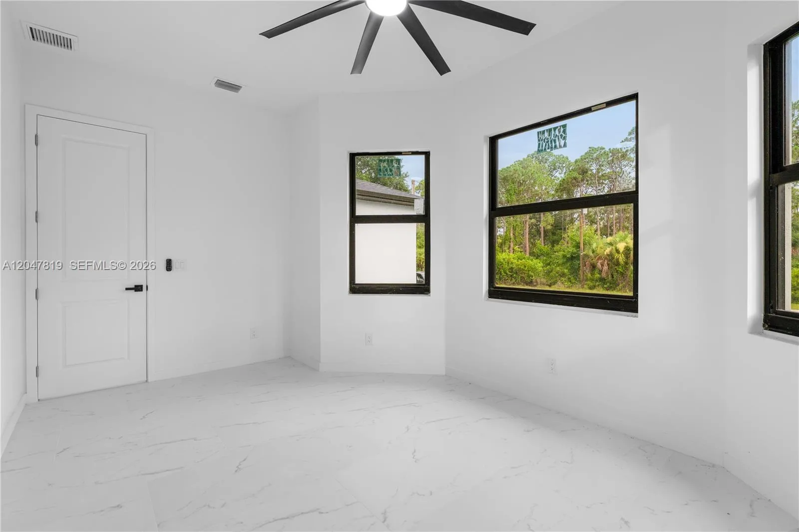 12086 Chamberlain Blvd, Port Charlotte, FL 33953 photo 8