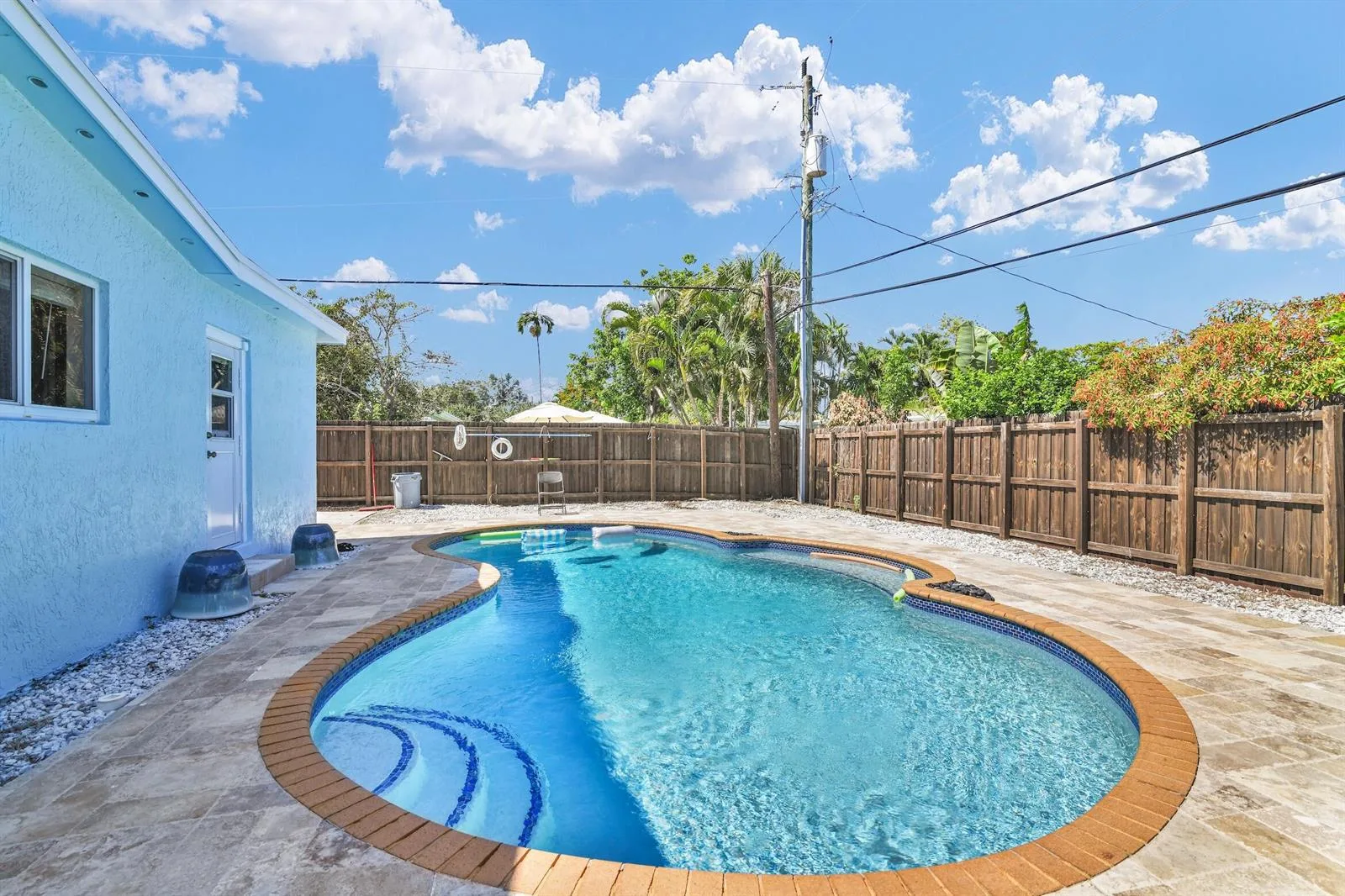 1218 SW 2ND Avenue, Pompano Beach, FL 33060 photo 2