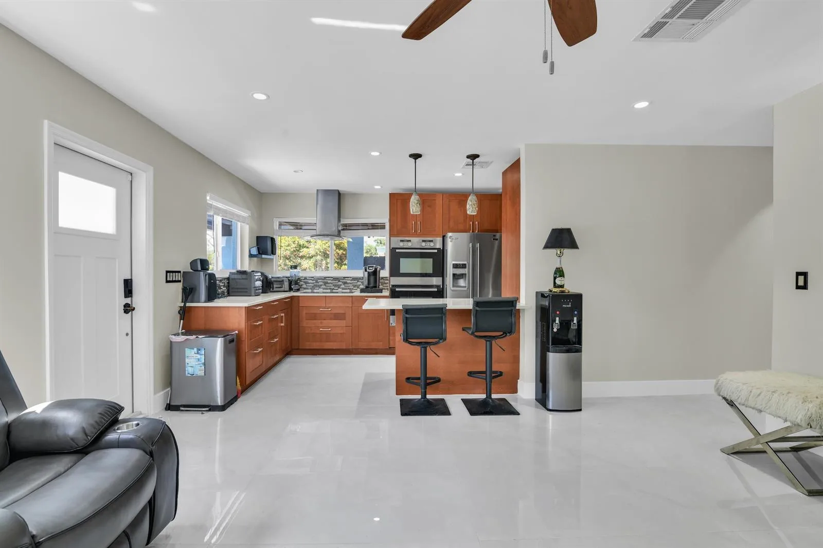1218 SW 2ND Avenue, Pompano Beach, FL 33060 photo 6