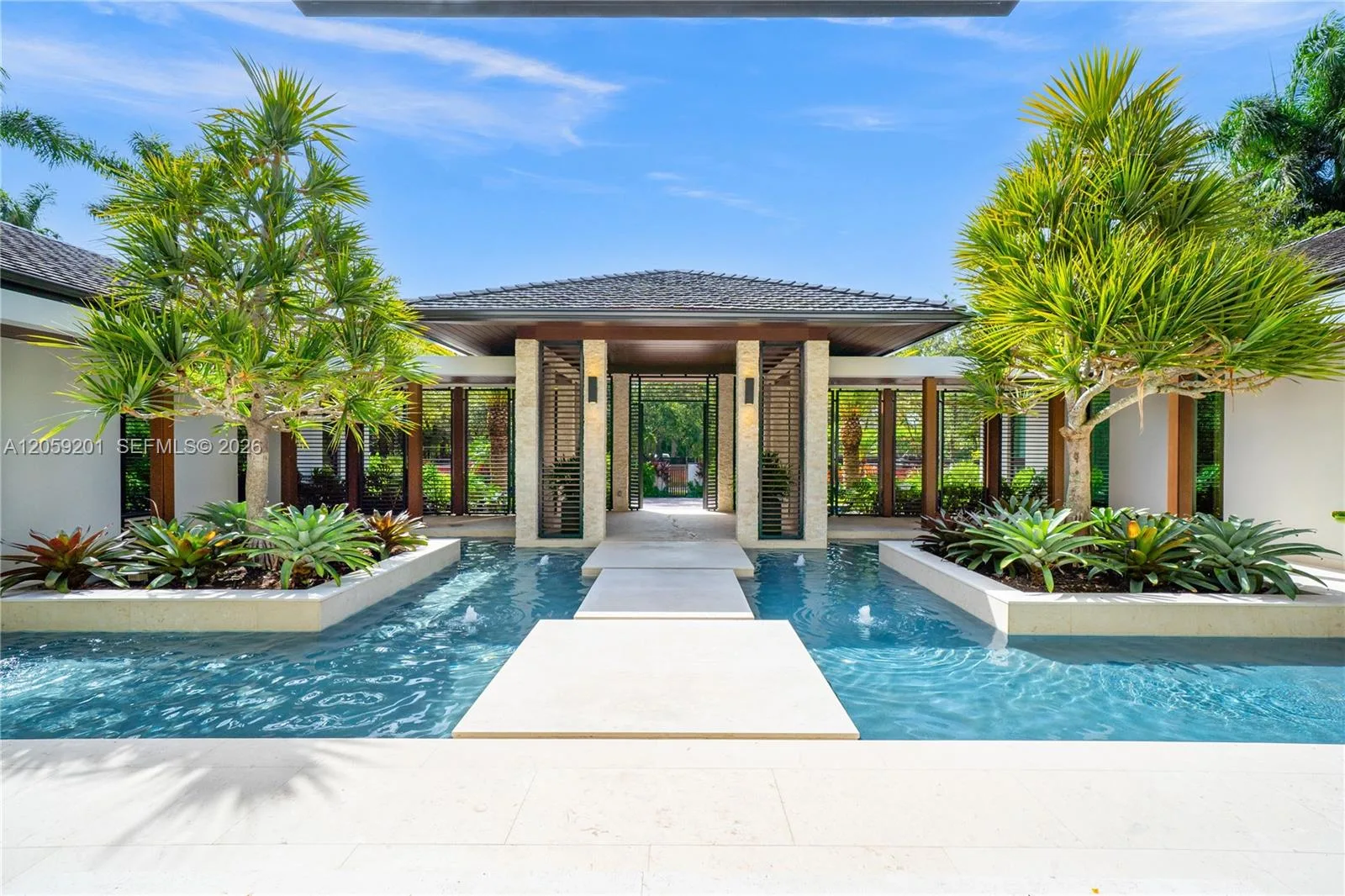 641 Leucadendra Dr, Coral Gables, FL 33156 photo 7
