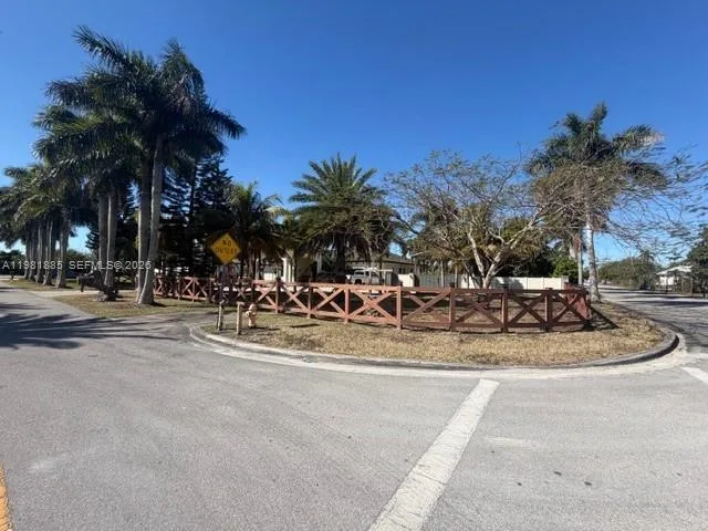 29400 SW 168th Ct, Homestead, FL 33030 photo 3