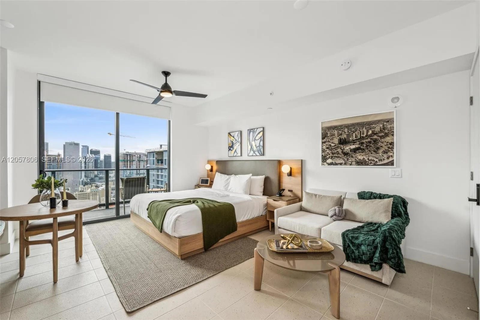 159 NE 6th St # 3312, Miami, FL 33132 photo 3