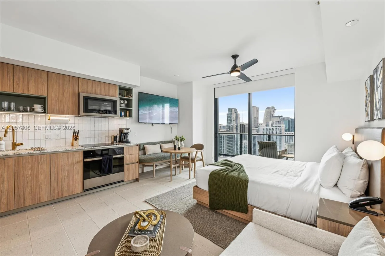 159 NE 6th St # 3312, Miami, FL 33132 photo 8