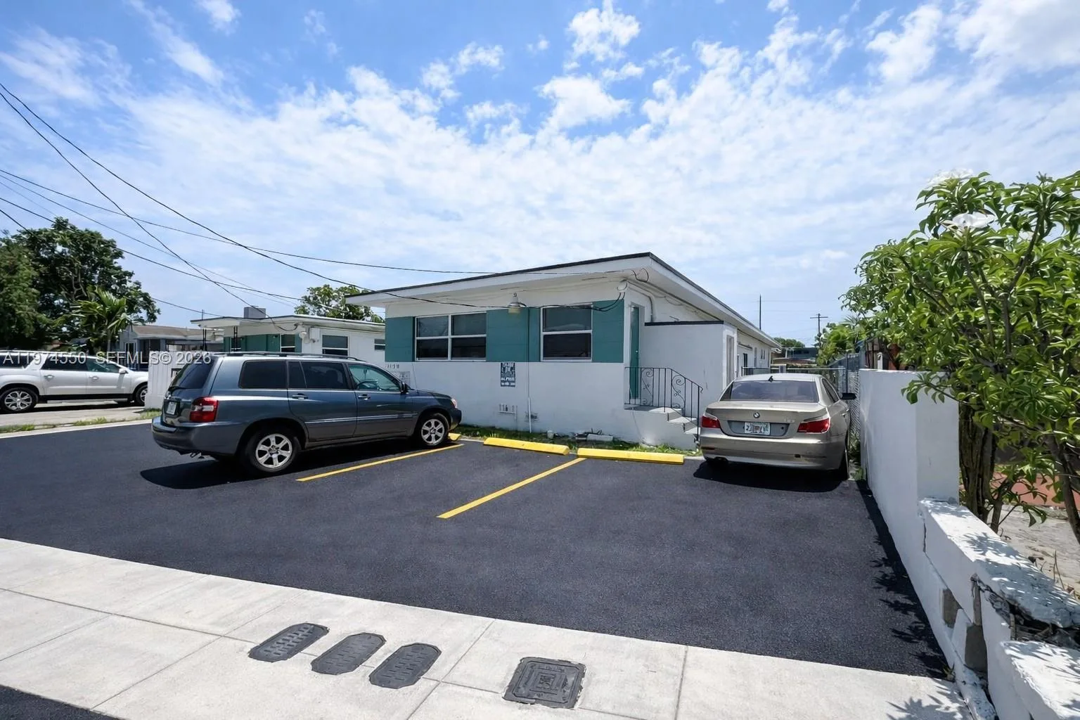 2150 NW 24th St, Miami, FL 33142 photo 3
