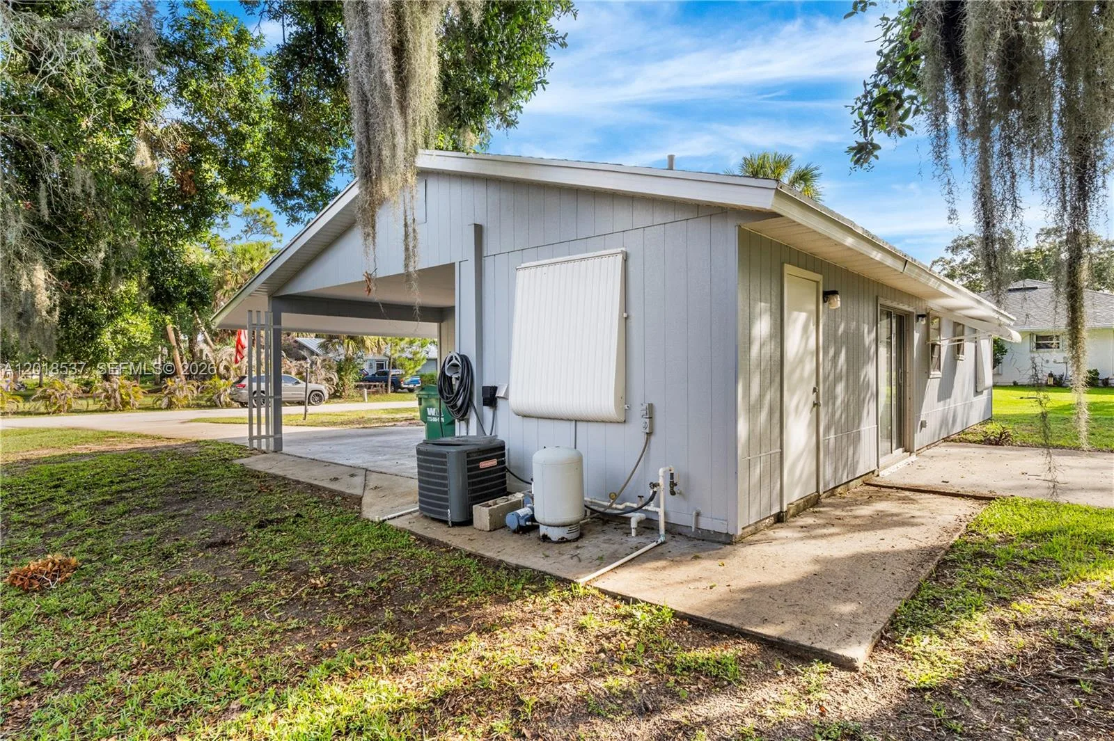 326 Belfast, Sebastian, FL 32958 photo 4