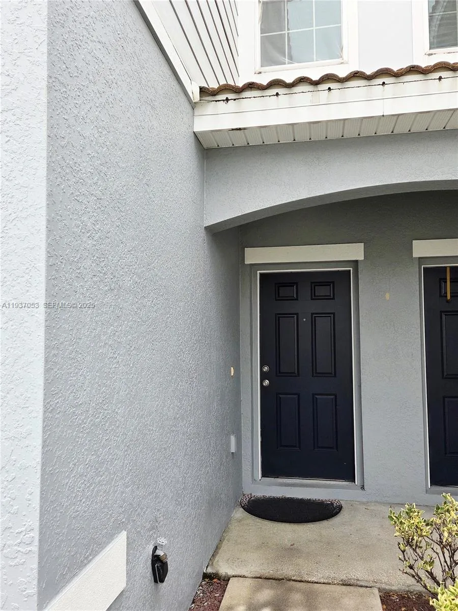 9181 Shepton # 9181, Orlando, FL 32825 photo 2