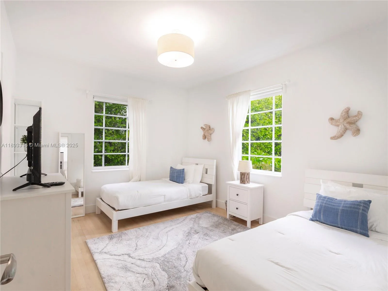 241 28th St # 1, Miami Beach, FL 33140 photo 10