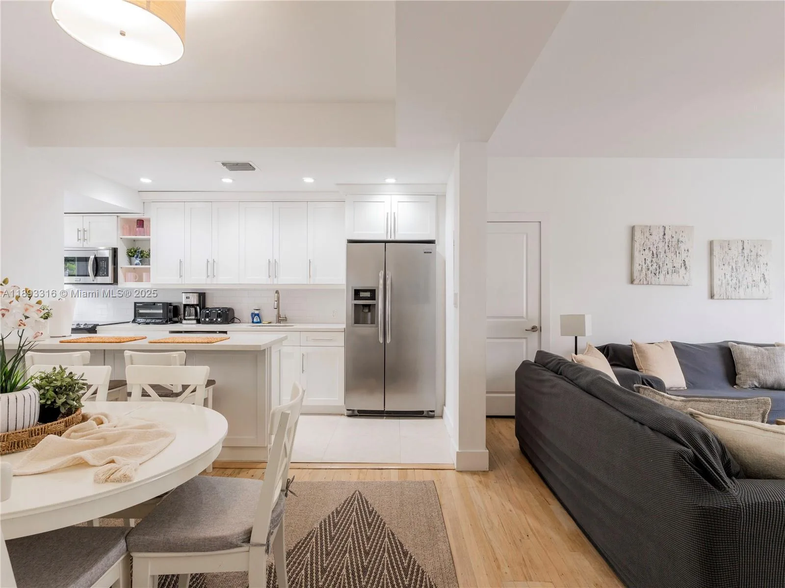 241 28th St # 1, Miami Beach, FL 33140 photo 8