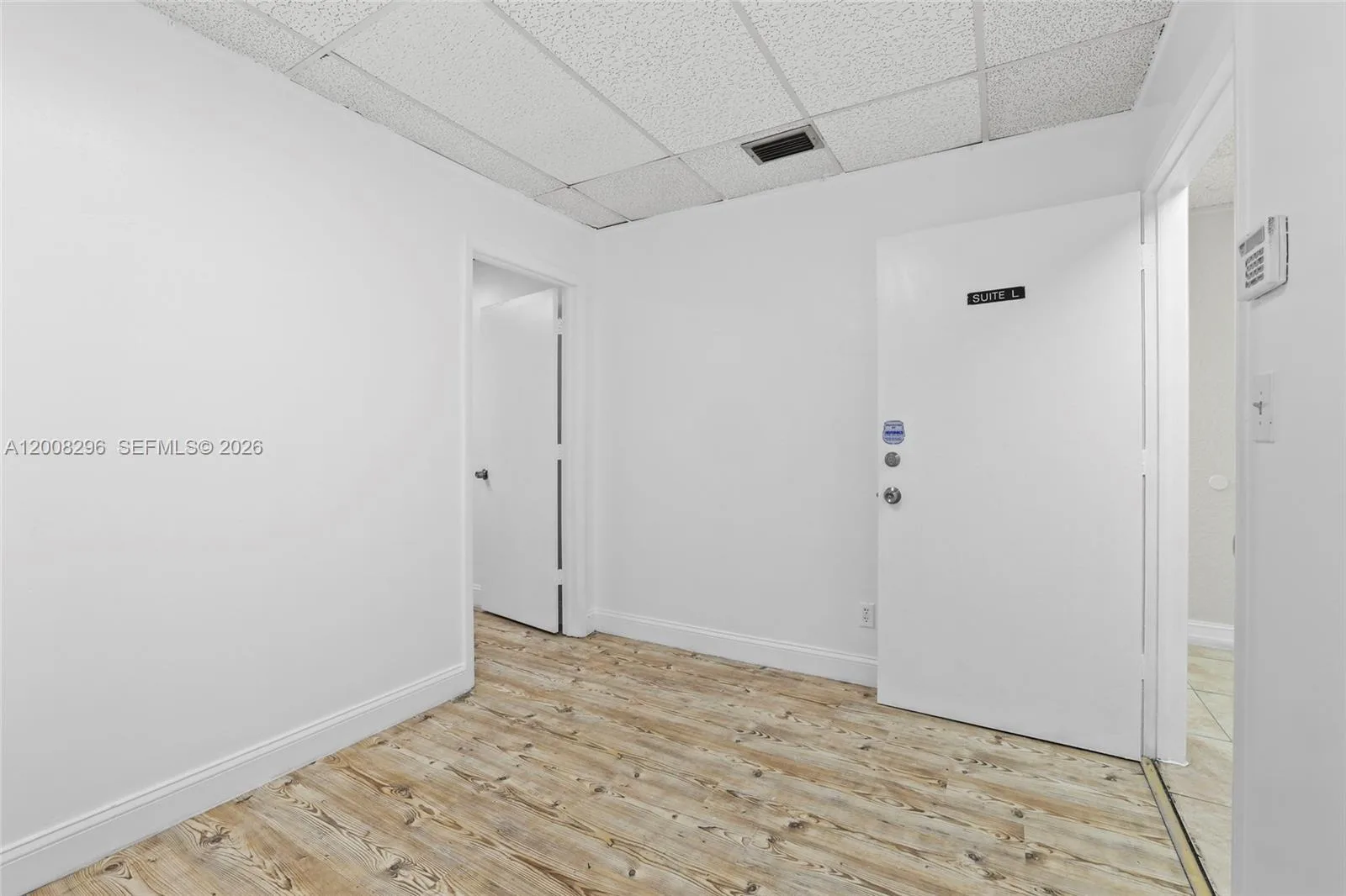 8358 W Oakland Park Blvd # 202-L, Sunrise, FL 33351