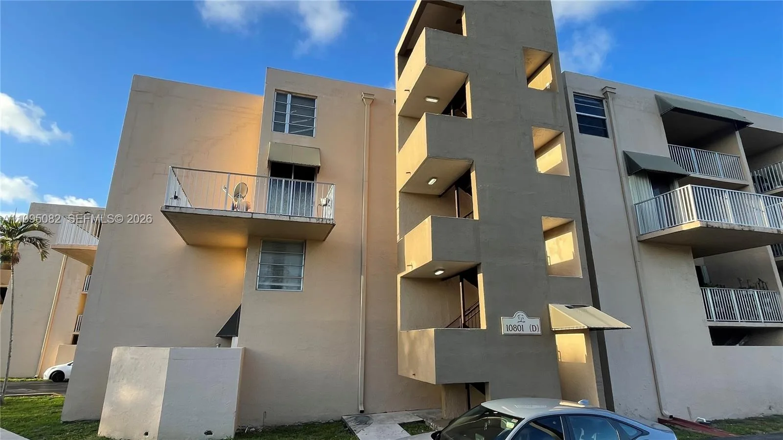 10801 SW 109th Ct # D108, Miami, FL 33176