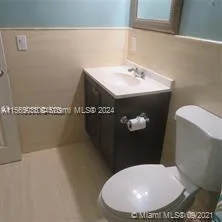1450 NE 170th St # 102, North Miami Beach, FL 33162 photo 9