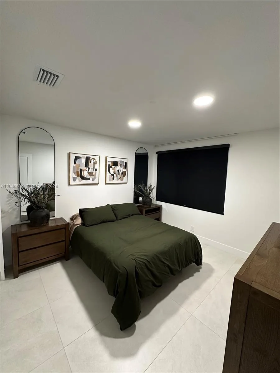 3345 Emerald Oaks Dr # 106, Hollywood, FL 33021 photo 11