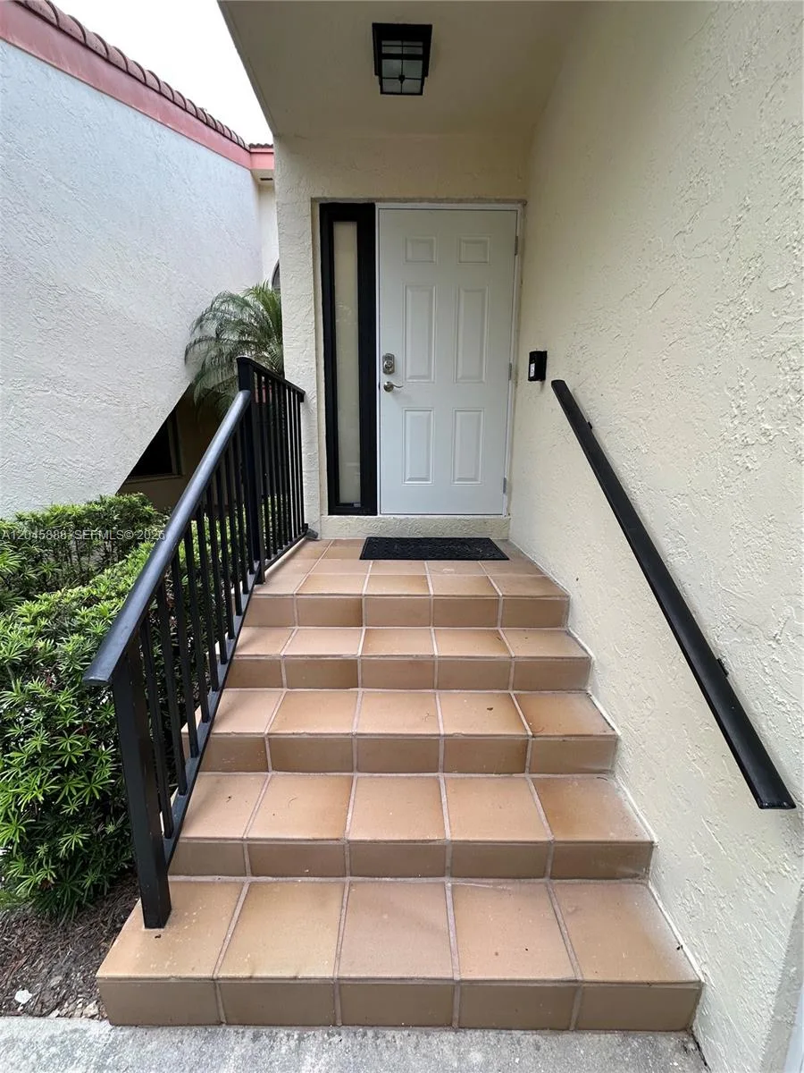 3345 Emerald Oaks Dr # 106, Hollywood, FL 33021 — zdjęcie 5